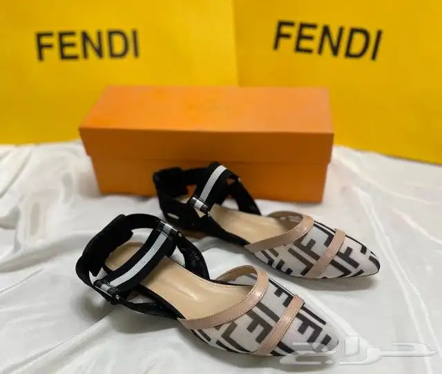 فلات ماركة فندي درجة اولي 5