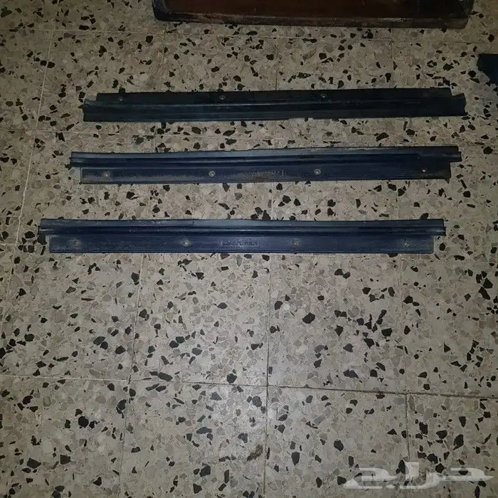 للبيع قطع ددسن 80 الى 85 5