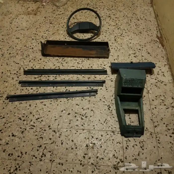 للبيع قطع ددسن 80 الى 85 1