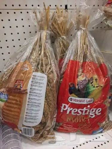 اكل طيور علف طيور مستلزمات طيور بادجي كروان كاسكو مكاو دره 44