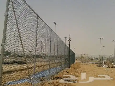 متخصصون في مجال تركيب السياج 1