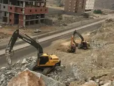 شيول وقلابات للايجار في الشرايع وضواحيها 0