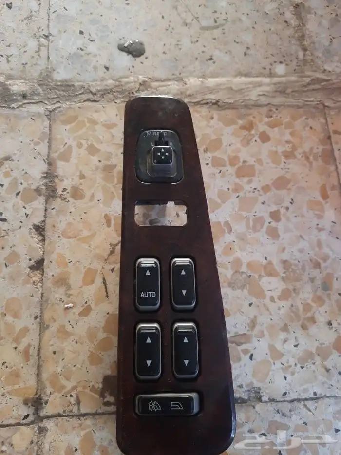 مراتب وقطع لنكون وجميع الاكسسوارات 40