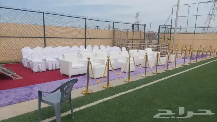 كراسي وطاولات للايجار 0