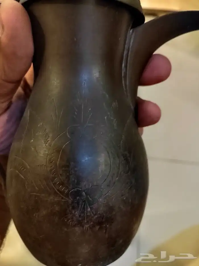 دلة رسلان اصليه قديمه جدا عندي ماخدها من الولد قبل 40 سنه وا 1