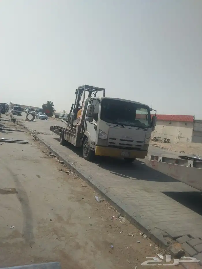 تاجير جميع انواع المعدات الثقيله والكرينات والرافعات الشوكيه 6