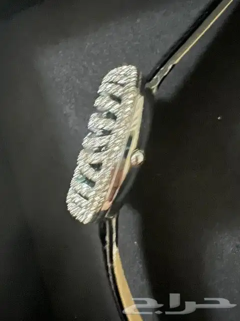 ساعه نسائيه جميله ومميزه درجه أولى طبق الأصل 2