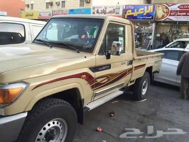 يوجد لدينا إكسسوارات جيب شاص وربع من 2008الى 2023 3