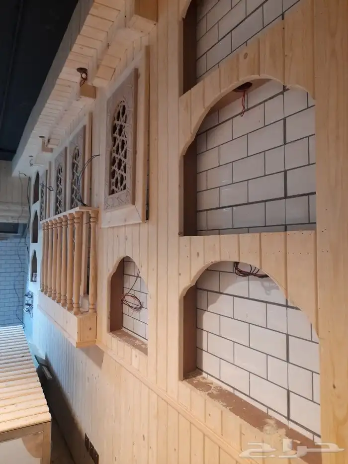 ديكورات واعمال خشبيه 2