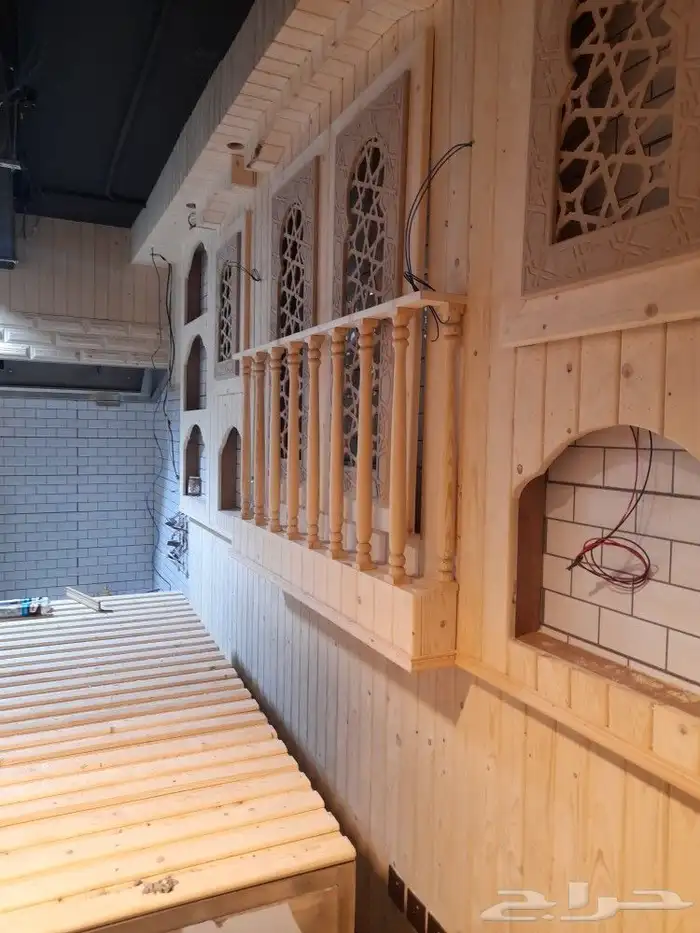 ديكورات واعمال خشبيه 0