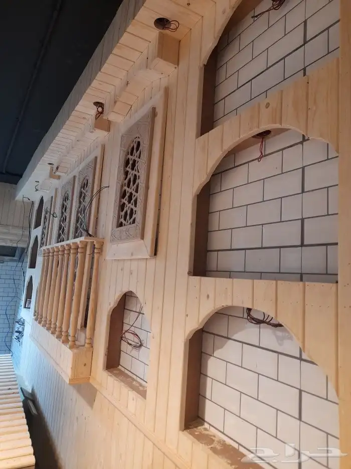 ديكورات واعمال خشبيه 1