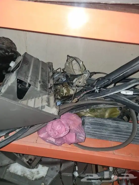 للبيع قطع غيار باثفندر 2003 نظيف مكينه كبيره 34