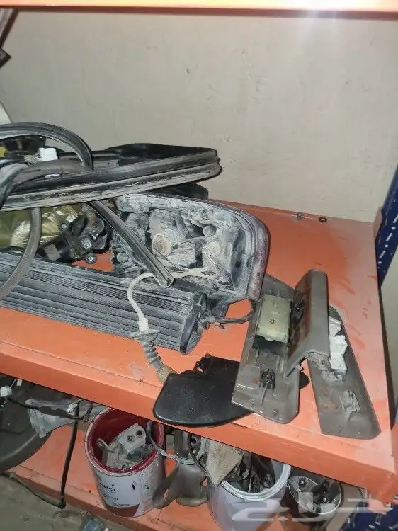 للبيع قطع غيار باثفندر 2003 نظيف مكينه كبيره 33