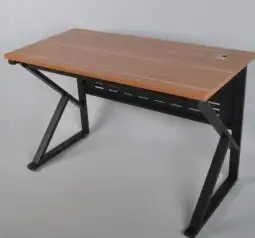 مكاتب مستلزمات مكتب كامله وكراسي 15