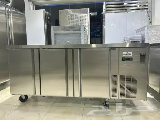 ثلاجات و فريزرات عمودي وكاونترات قائم وبيتزا استيل - مصممة 2