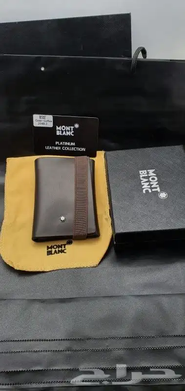 محافظ رجالي ماركات 6