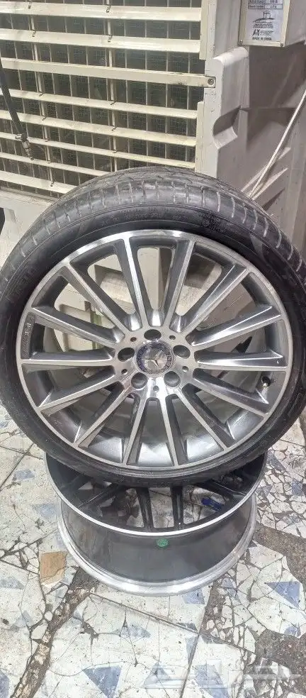 جنوط مرسديس مقاس 19اصلي حق c200 2