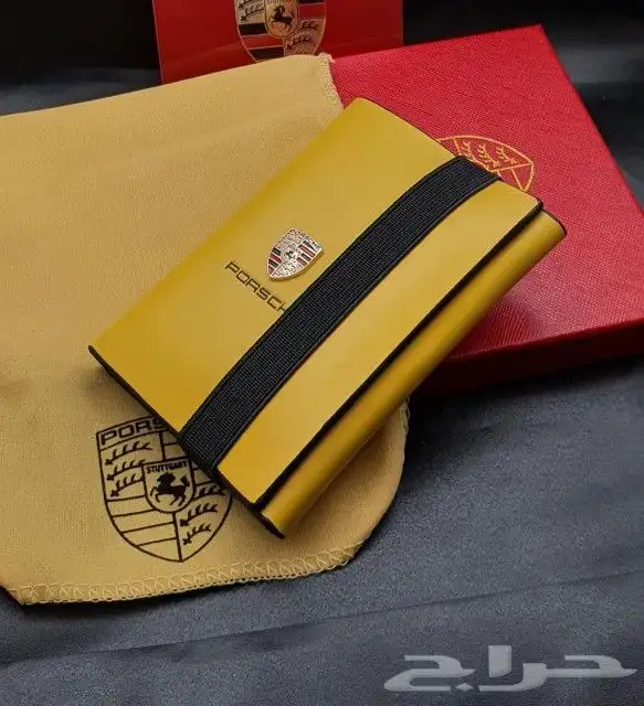 محافظ رجالي ماركات 2