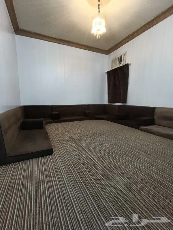 شقق عوائل مؤثثة 24
