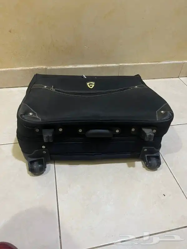 شنطة سفر صغير مستعمل نظيف 7