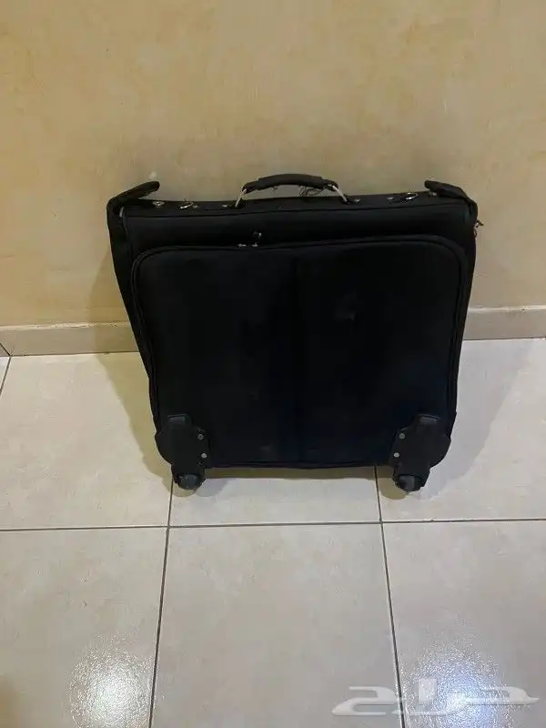 شنطة سفر صغير مستعمل نظيف 2