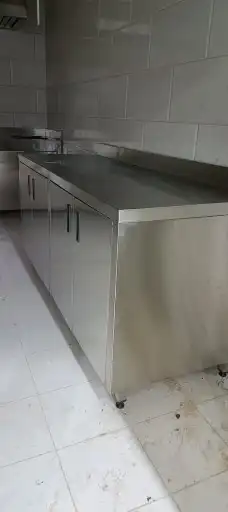 مداخن استانلس استيل مع الفلاتر واللمبات 31