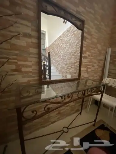 مدخل حديد مع المراية حقته نظيف جدا 0