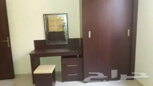 غرفه نوم فندقي دولاب ديكورات خشاب بارتشين تسريحات 8