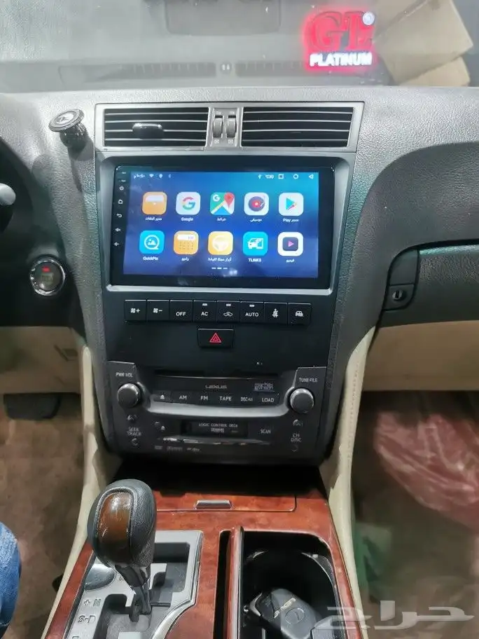 شاشه لكزس GS 3
