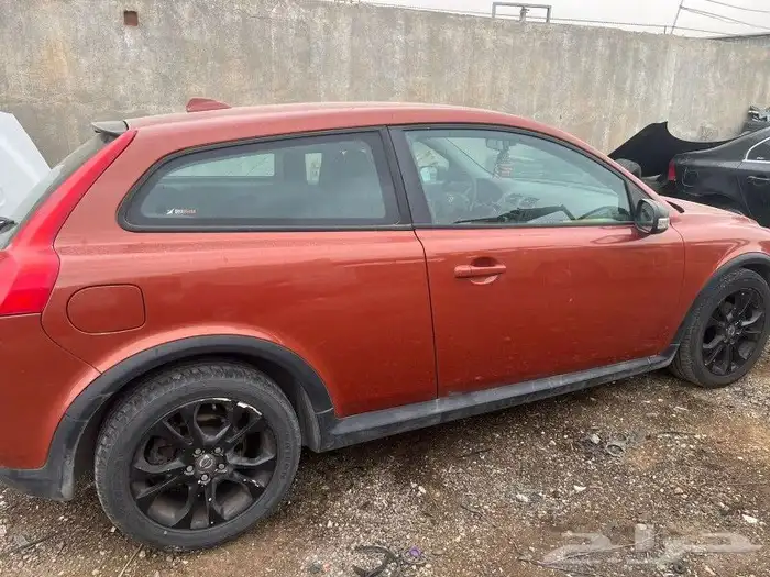 لبيع. قطع غيار فولفو c30 4