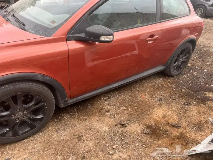 لبيع. قطع غيار فولفو c30 0