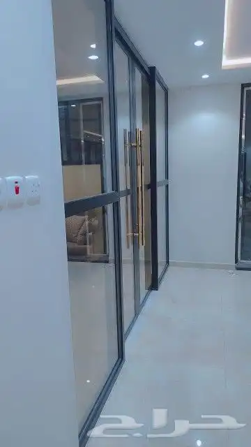 اعمال المنيوم شتر شبابيك واجهات ابواب زجاج سيكوريت 8