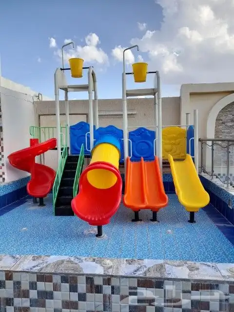 العاب حدائق كبيره بثلاثة مراجيح ومائية متنوعه 2