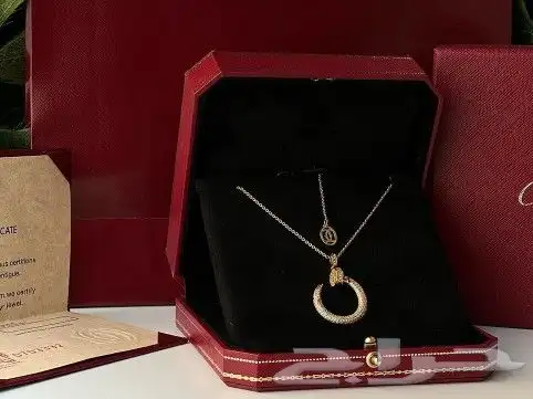 ساعات رجالي ونسائي وإكسسوارات وشنط ماركات متنوعه لا يفوتكم 28