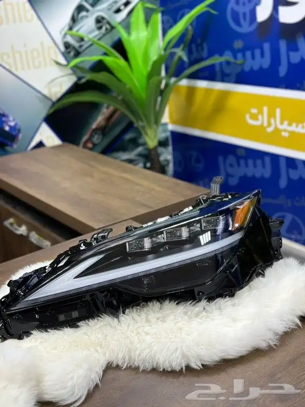 شمعات لكزس LS 350 موديل 2023 1