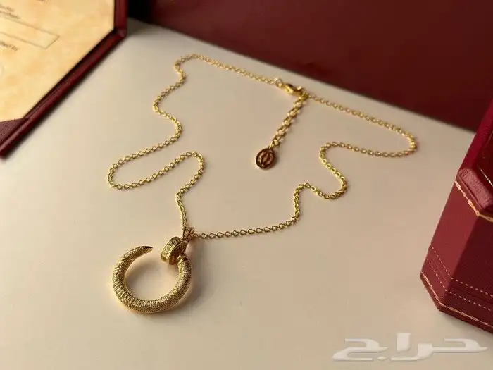 ساعات رجالي ونسائي وإكسسوارات وشنط ماركات متنوعه لا يفوتكم 31