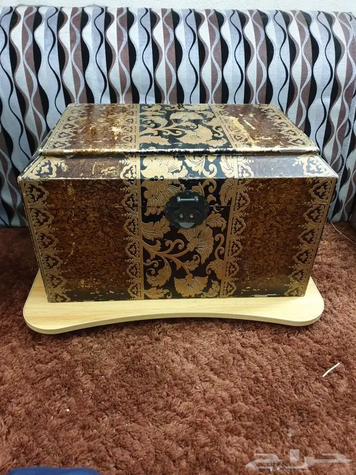 صندوق خشب تراثي قديم 2