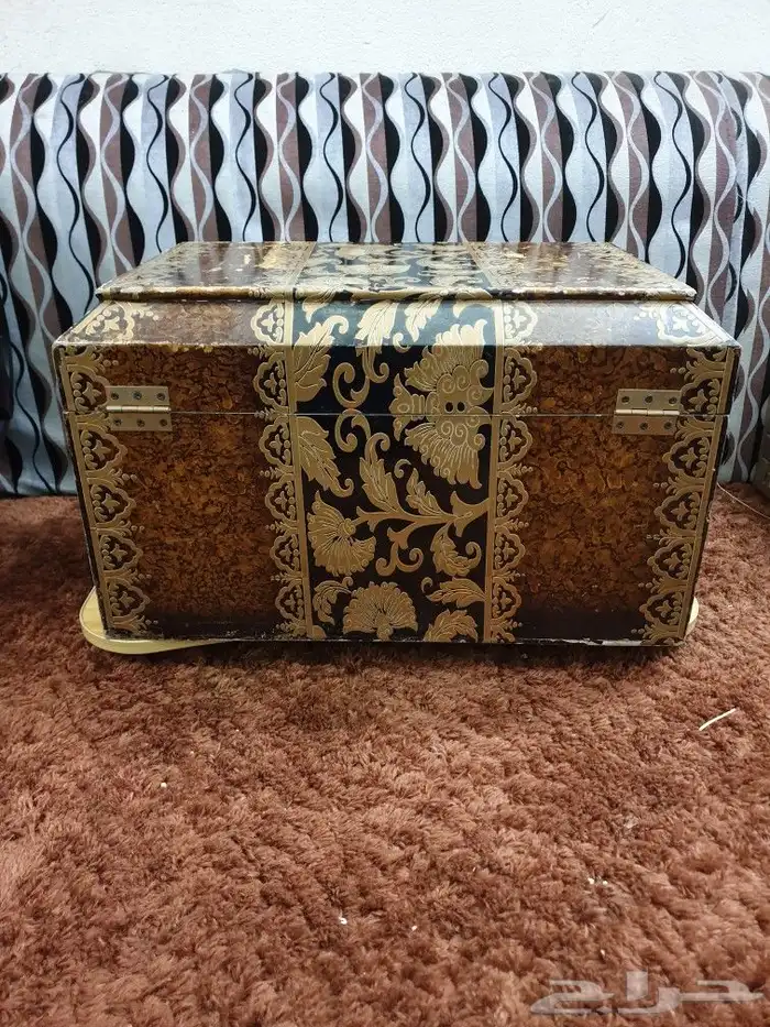 صندوق خشب تراثي قديم 1