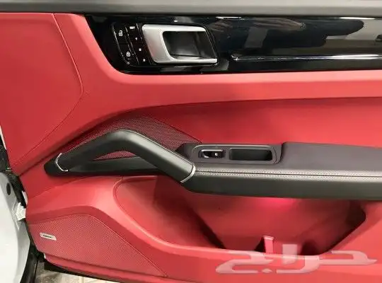 بورش كايين ابيض كوب Porsche Cayenne Coupe SUV موديل 2021 19