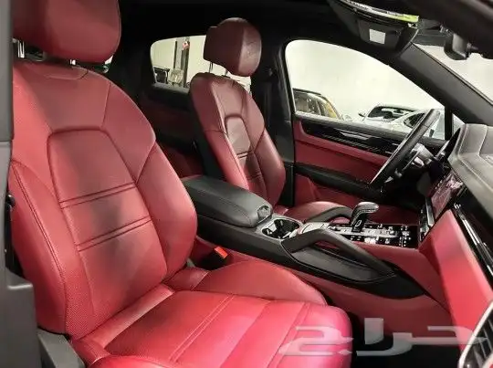 بورش كايين ابيض كوب Porsche Cayenne Coupe SUV موديل 2021 13