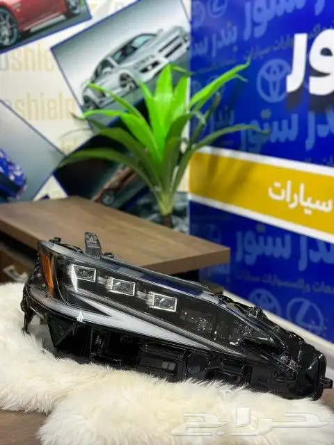 شمعه لكزس ES350 موديل 2023 يمين ثلاث عدسات 0