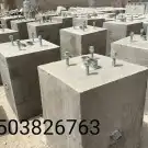 حواجز خرسانية ومصدات مواقف وقواعد أعمدة انارة 34