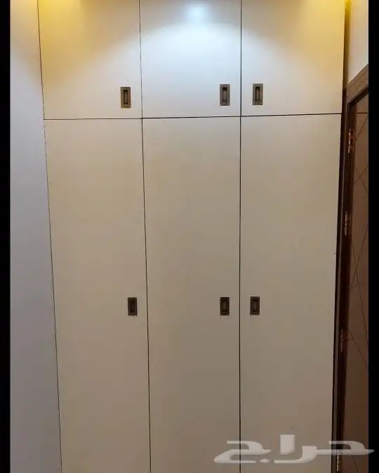 غرفه نوم دولاب ديكورات خشاب بارتشين تسريحات غرفه نوم فندقي 14