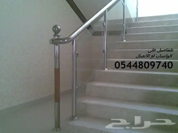 عمل درابزين استانلس ستيل مع اعمده خشب وزجاج 8مم سيكوريت 0