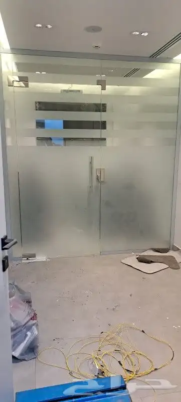 فني زجاج سكريت 7