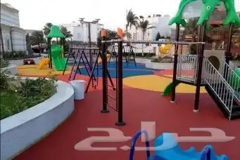 ارضيات ملاعب كريلك بلاط مطاطي 28