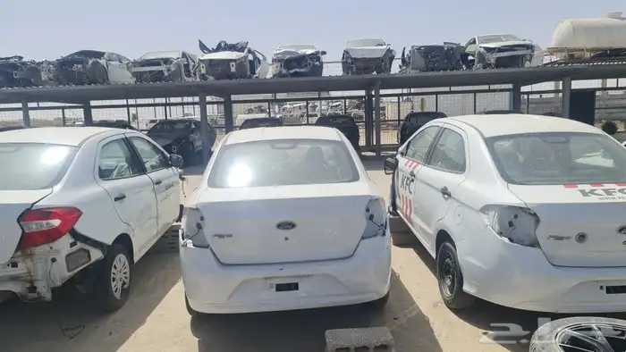 فورد فيقو 2018 قطع غيار فقط 7