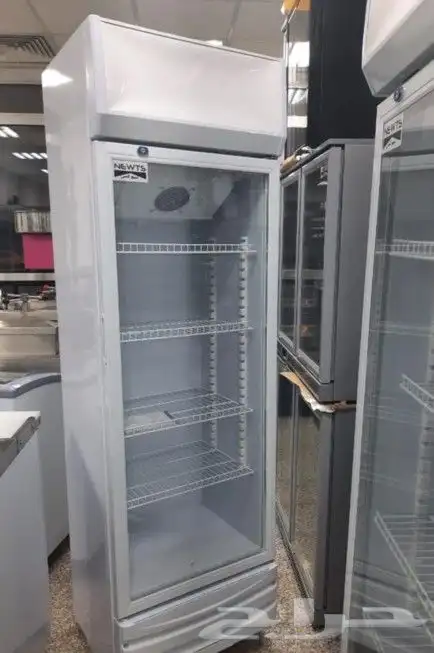 يوجد لدينا ثلاجات باب بابين ثلاثه وابواب بجميع شركه والمقاسا 2