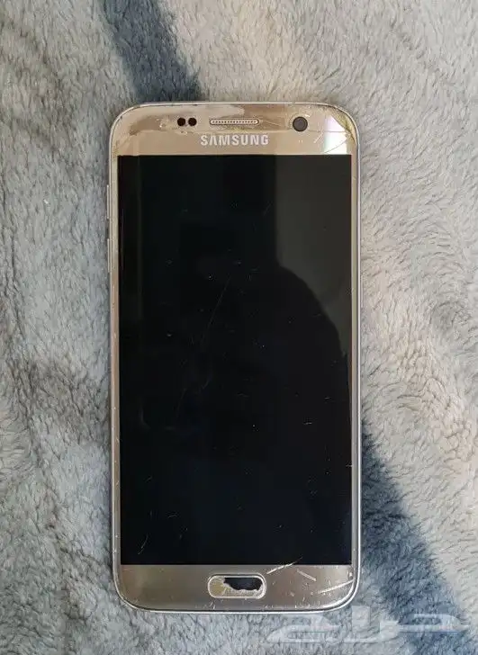 جوال سامسونج s7 محتاج تغير شاشة او ينفع قطع غيار 0