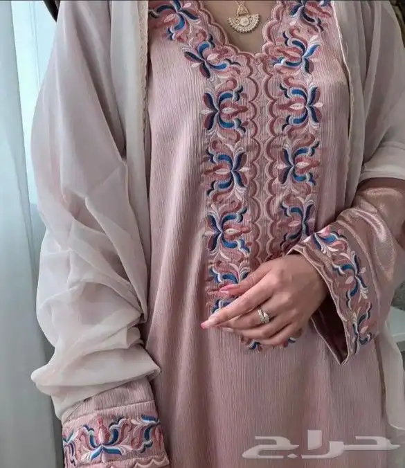 جلابية  ملابس إمراتية نسائية فاخرة 0